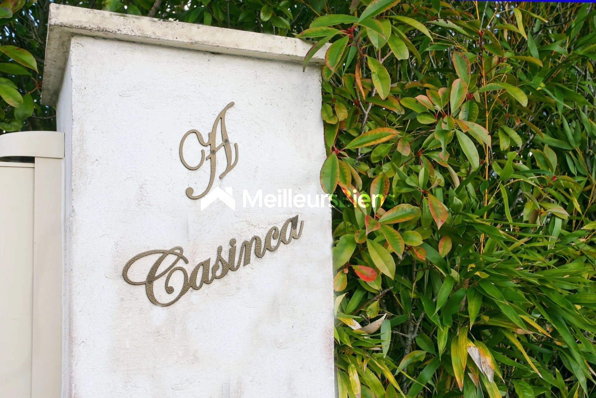 Maison familiale au cÅur d'un Parc de 6300 m²